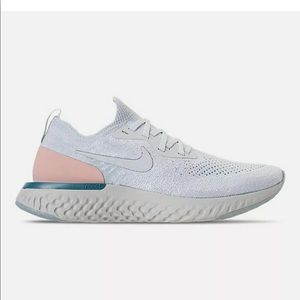 Epic React Flyknit Pure Platinum Sneakers